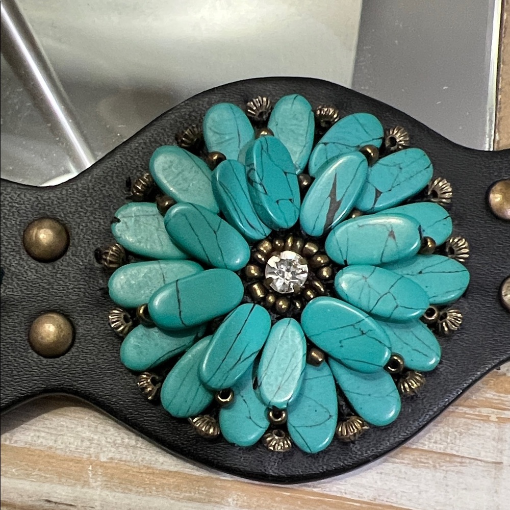 NWOT CHICO’S Fashion Belt - Picture 9 of 10